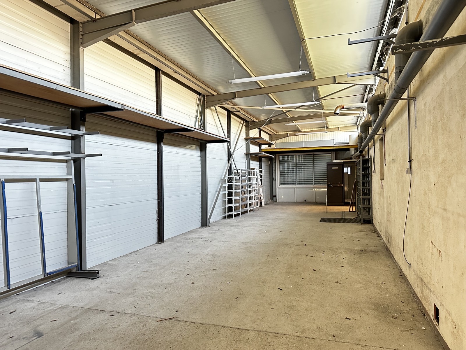 immeuble à vendre zone industrielle de rognac