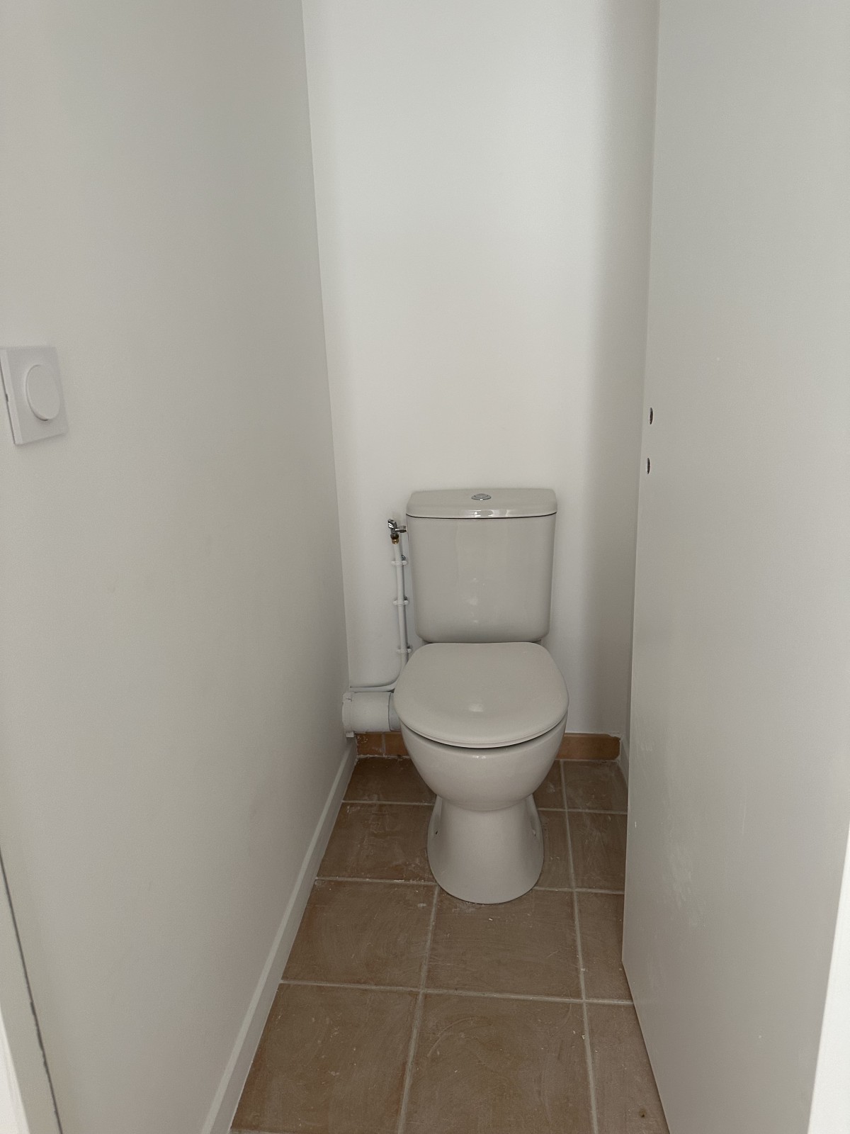 provelam vous présente un appartement T2 meublé à rognac les brets 13340 