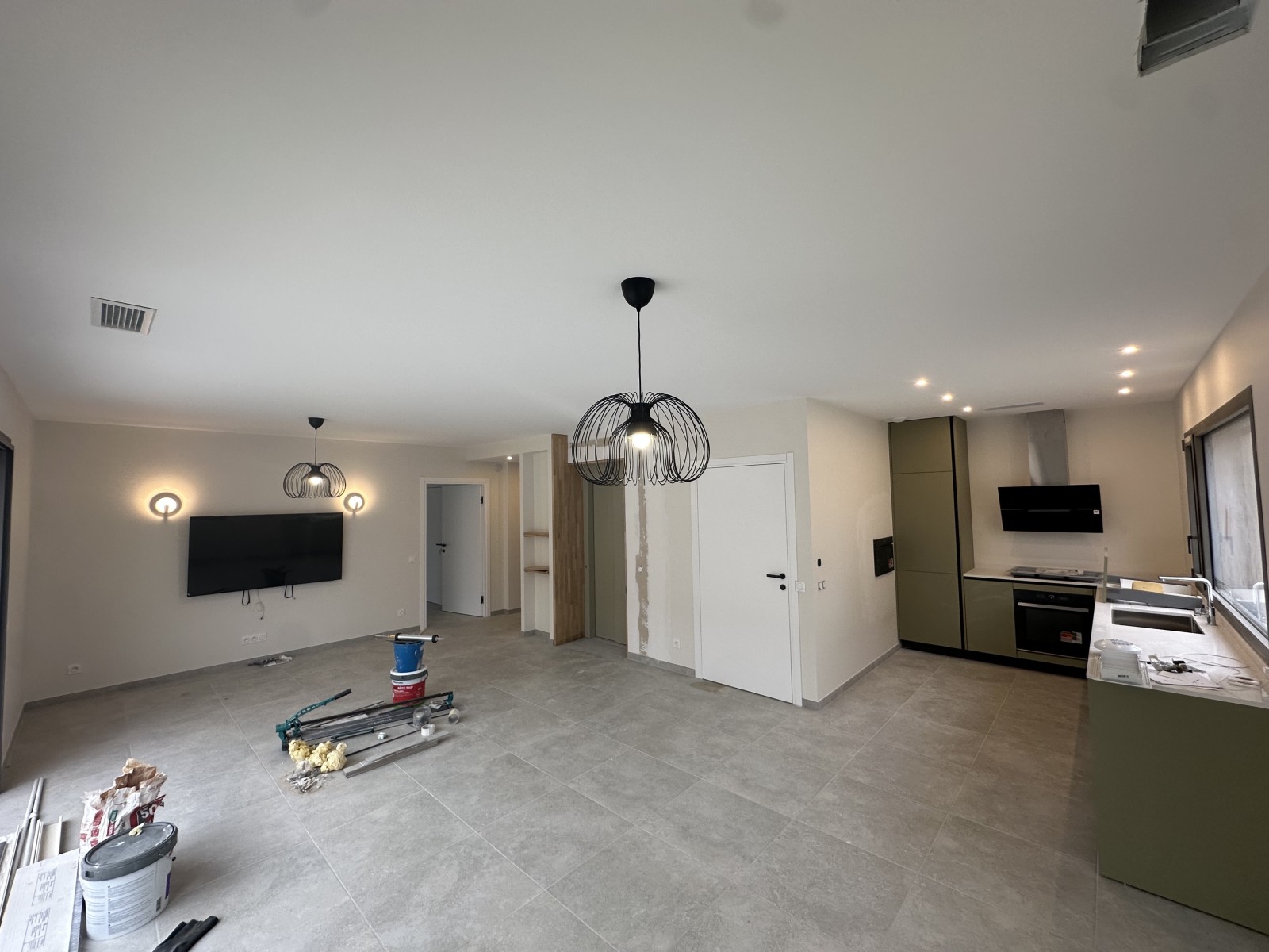 maison neuve meublée en location sur la commune de VELAUX 13880