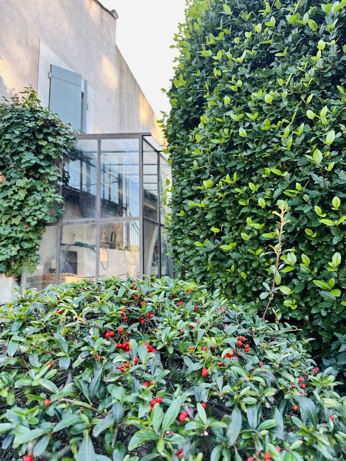 maison à louer avec jardin sur le commune de ventabren 4 chambres un bureau 13122