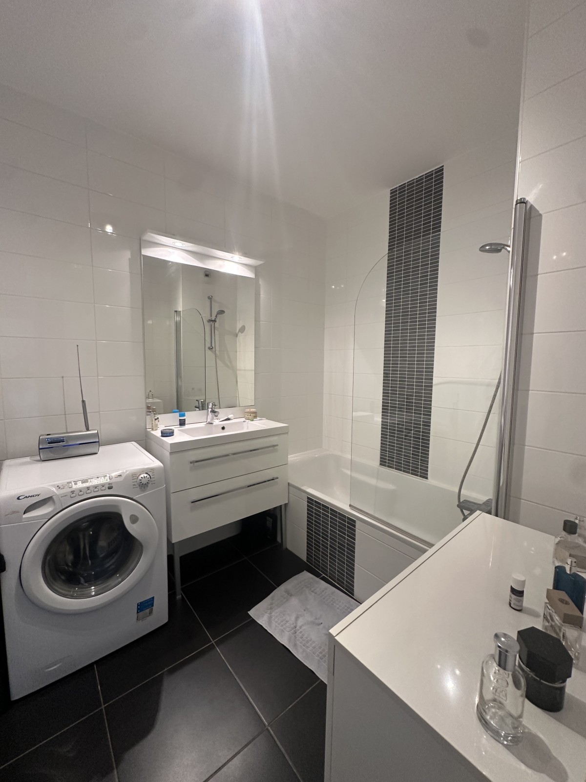 appartement récent en location meublée à aix en provence 2 chambres terrasse