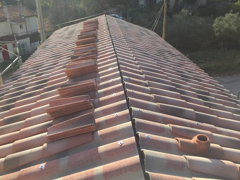 maison de ville à vendre avec toiture réhabilitée à ventabren 13122