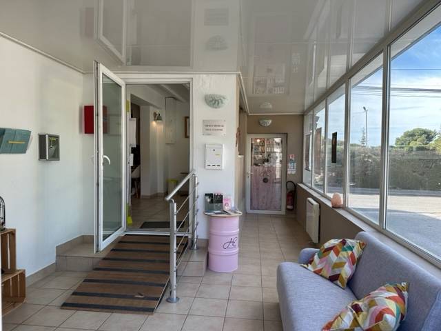 locaux accessibles PMR à velaux dans un ensemble lumineux à velaux