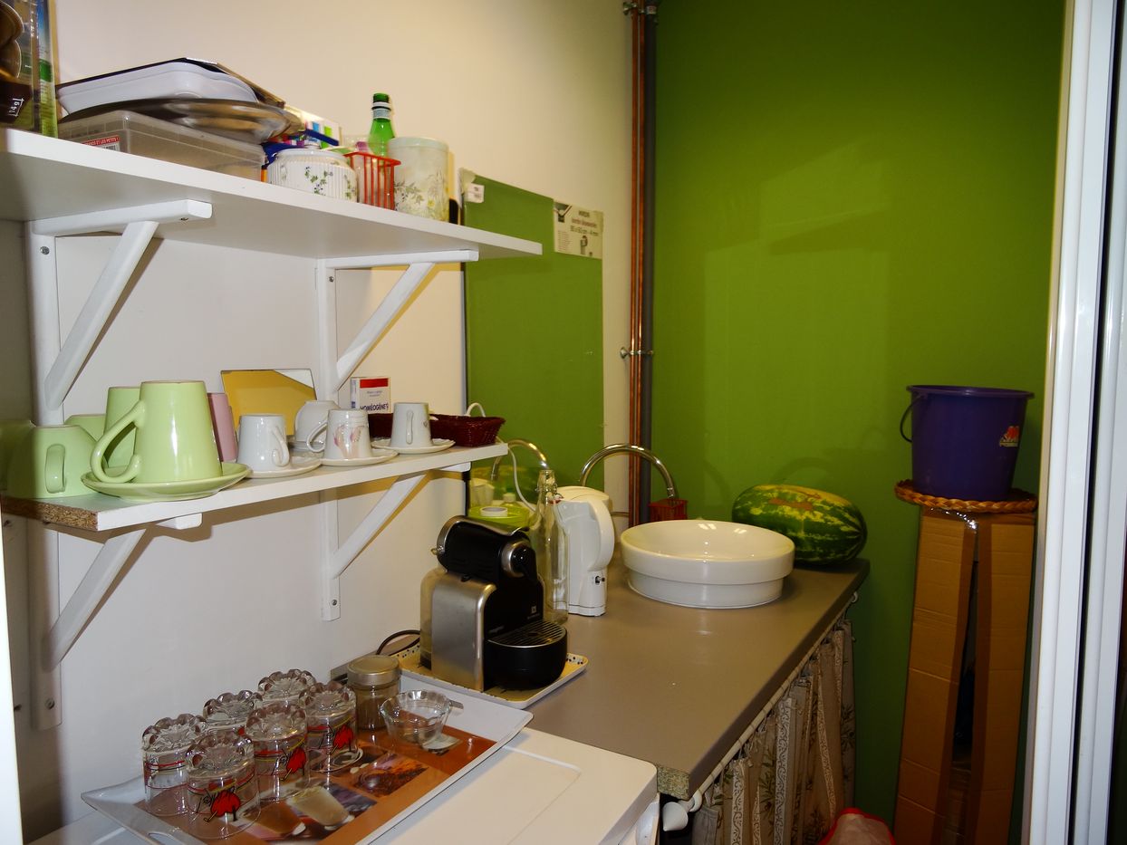 locaux à louer eguilles en rdc 13510