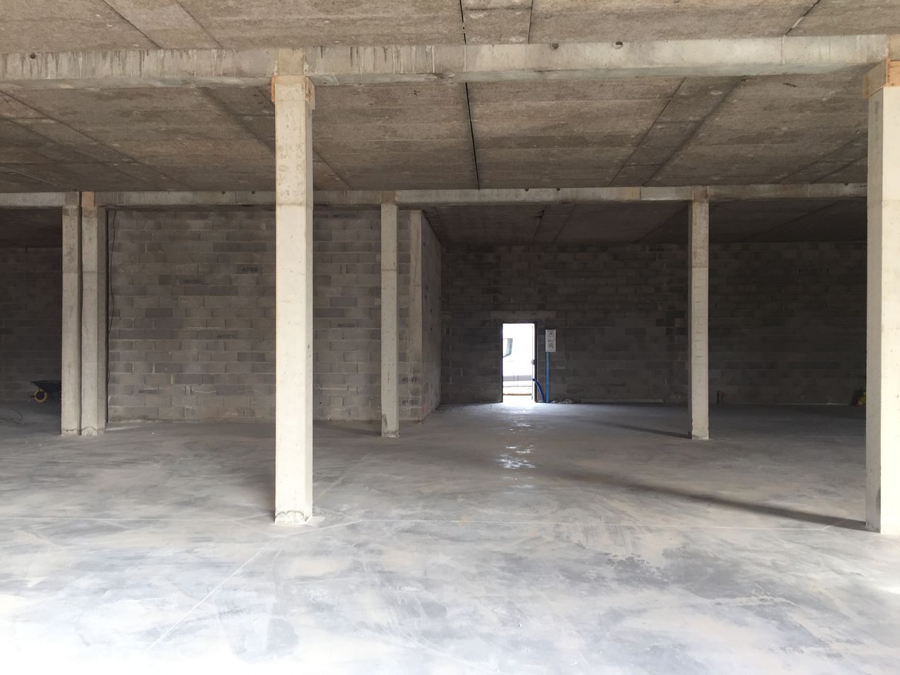 surface de stockage divisibles à louer 13510