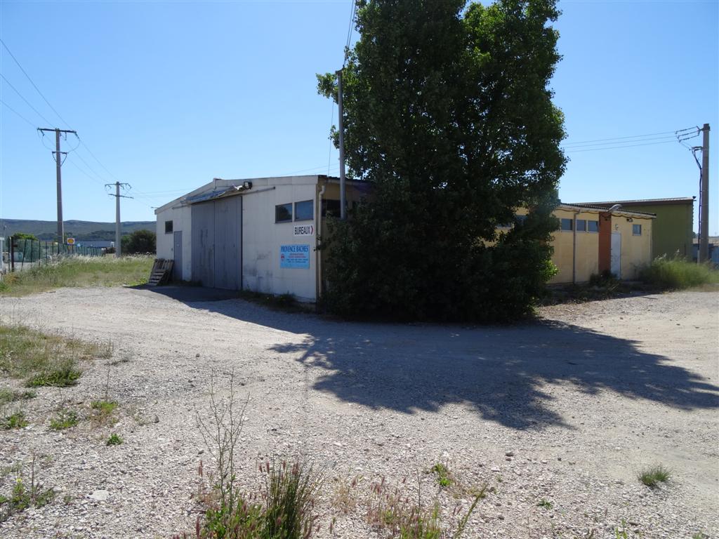 Entrepôt  Rognac  Zone industrielle les pins Proximité immédiate de la RN 113