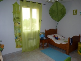 velaux maison avec jardin et garageT4 3 chambres tres bon etat