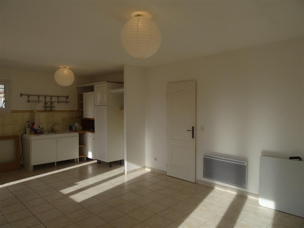 Villa  velaux  proche du village excellent état, villa plein pied