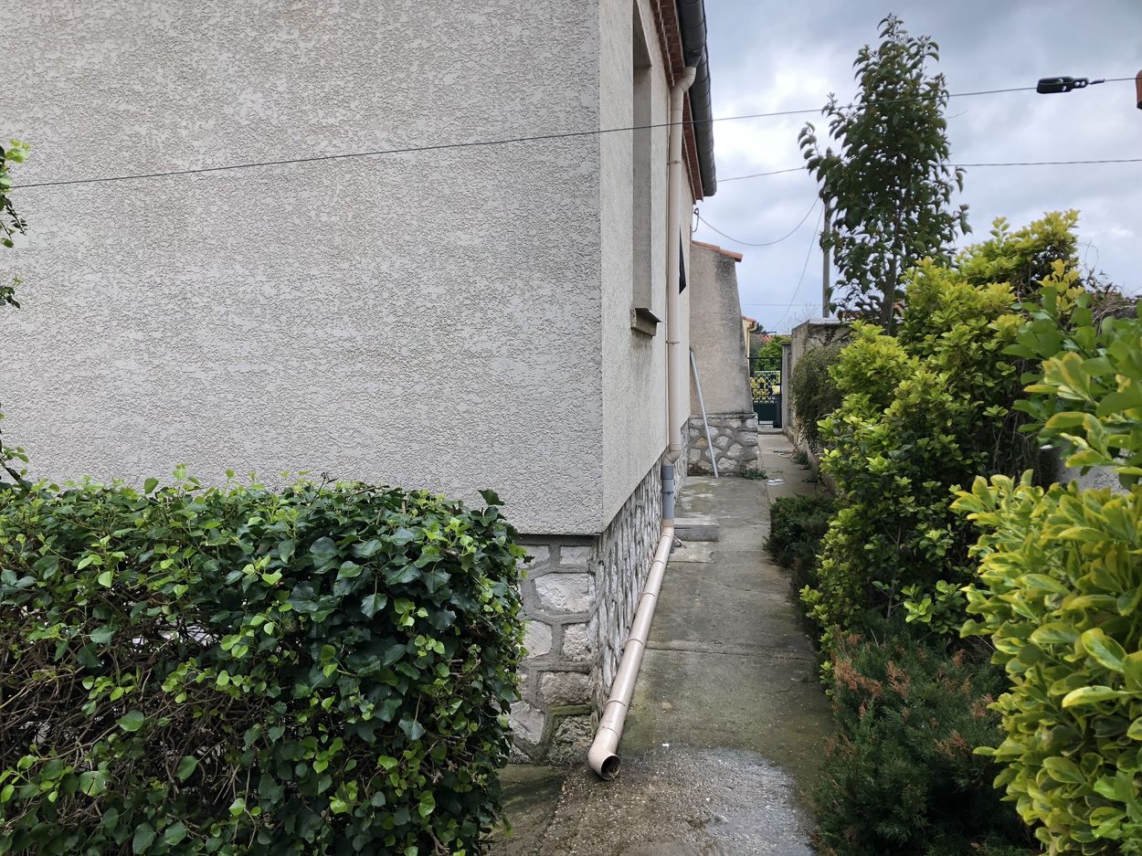 maison de ville rognac à louer 2 chambres 13340