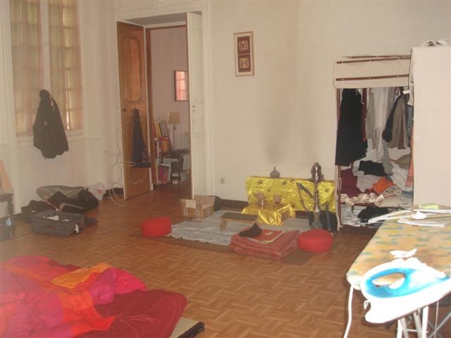 Appartement  pelissanne bouches du rhone  centre ville triple exposition ideal professions liberales