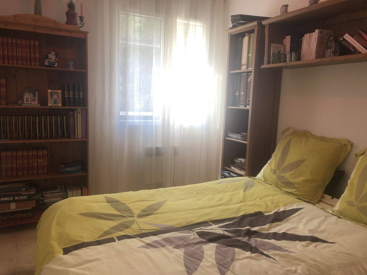 maison type 4  à vendre velaux à étage avec garage