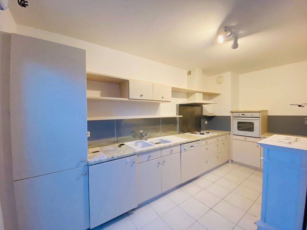 appartement T3 bouc bel air à louer avec garage et parking