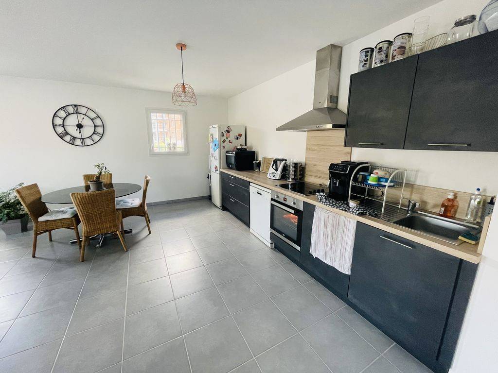 appartement à louer à ventabren loi pinel 13122 zone b1