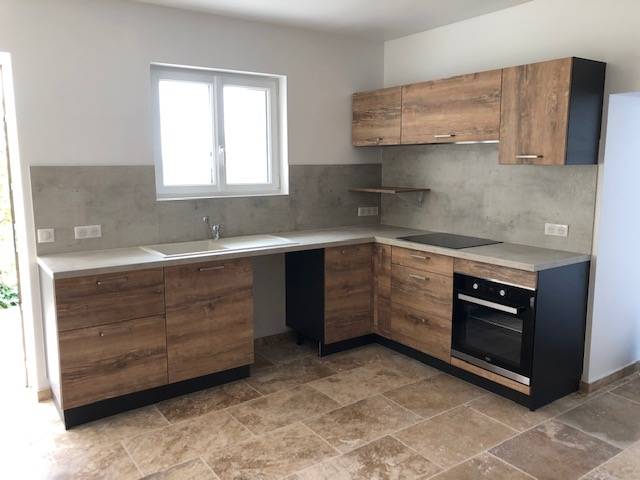 maison de village à louer ventabren 2 chambres bureau