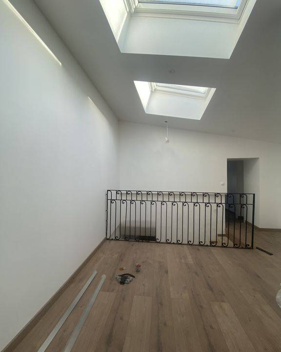 location ventabren maison de village  2 chambres avec cuisine équipée