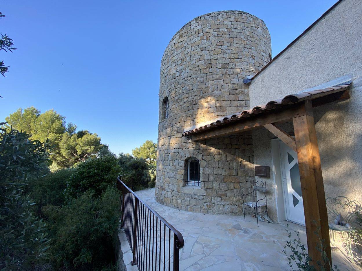 maison location ventabren 13122