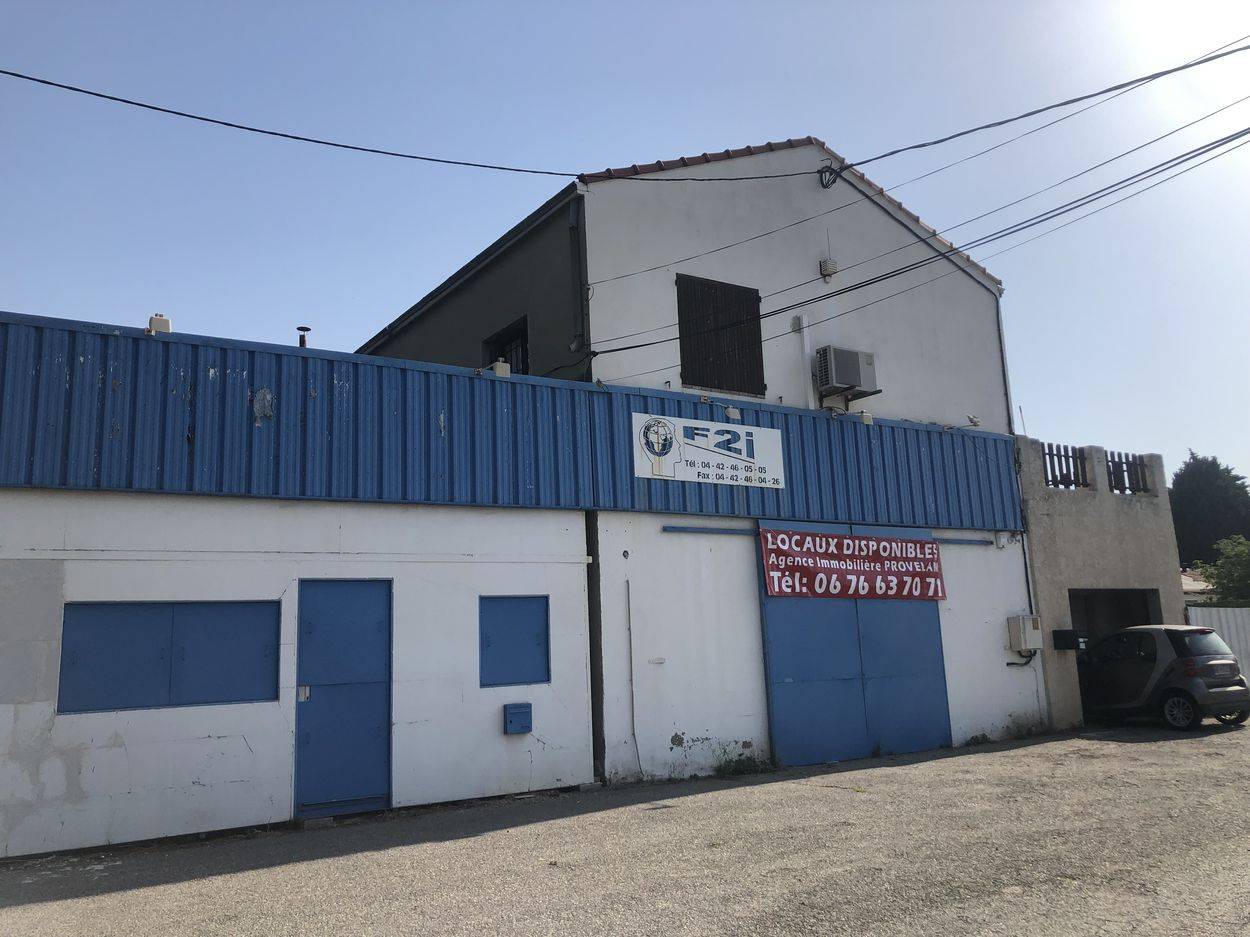 à louer entrepôt avec bureaux et terrain 13340 rognac