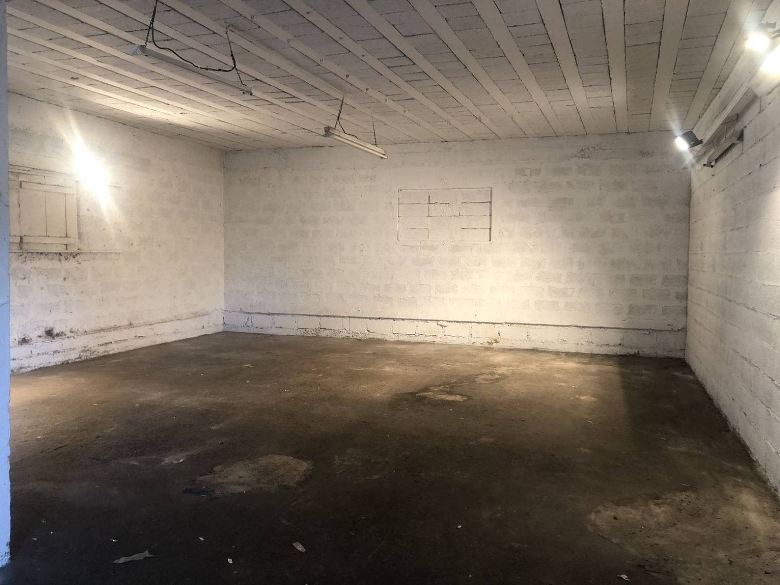 visibilité première ligne pour ce site à louer à rognac 13340