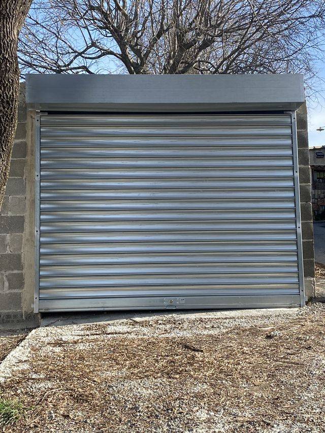 maison de village à louer ventabren avec garage parking terrasse excelllent état