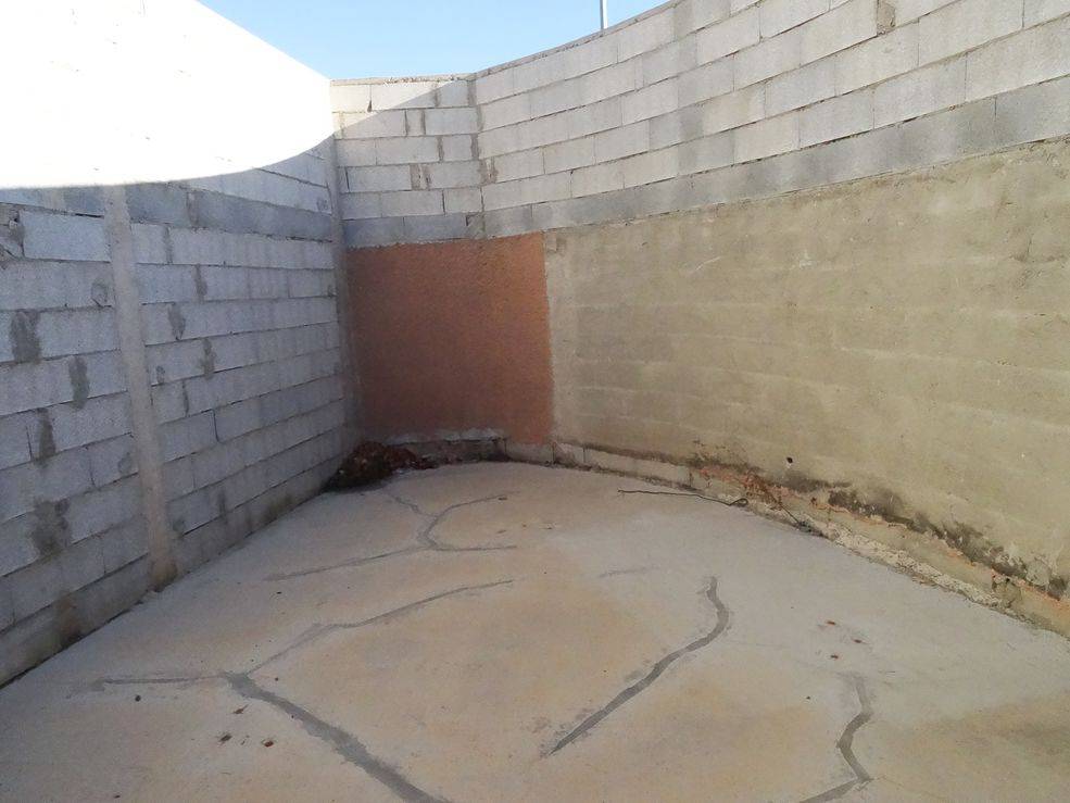 location entrepôt avec stationnement proche des axes autoroutiers velaux 13880