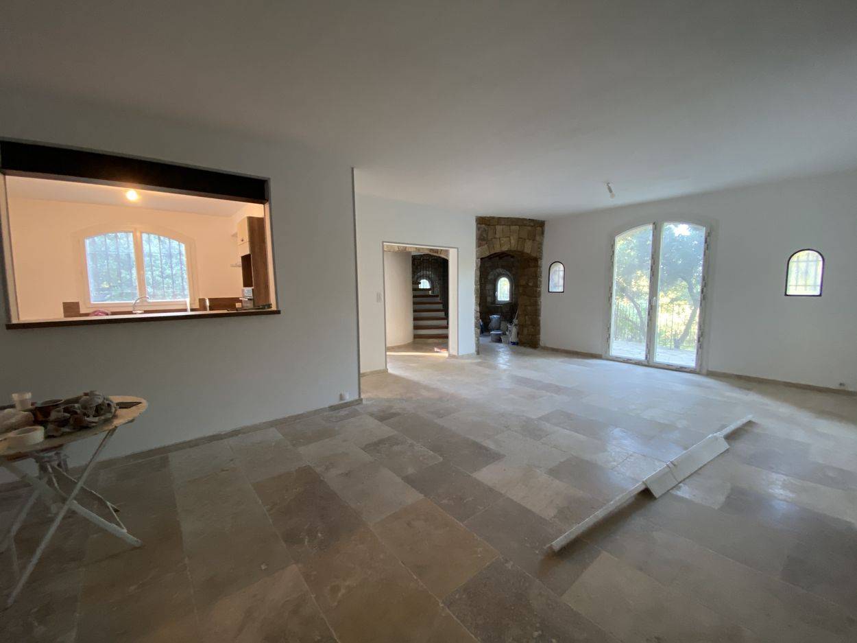 maison 2 chambre bureau garage à louer ventabren