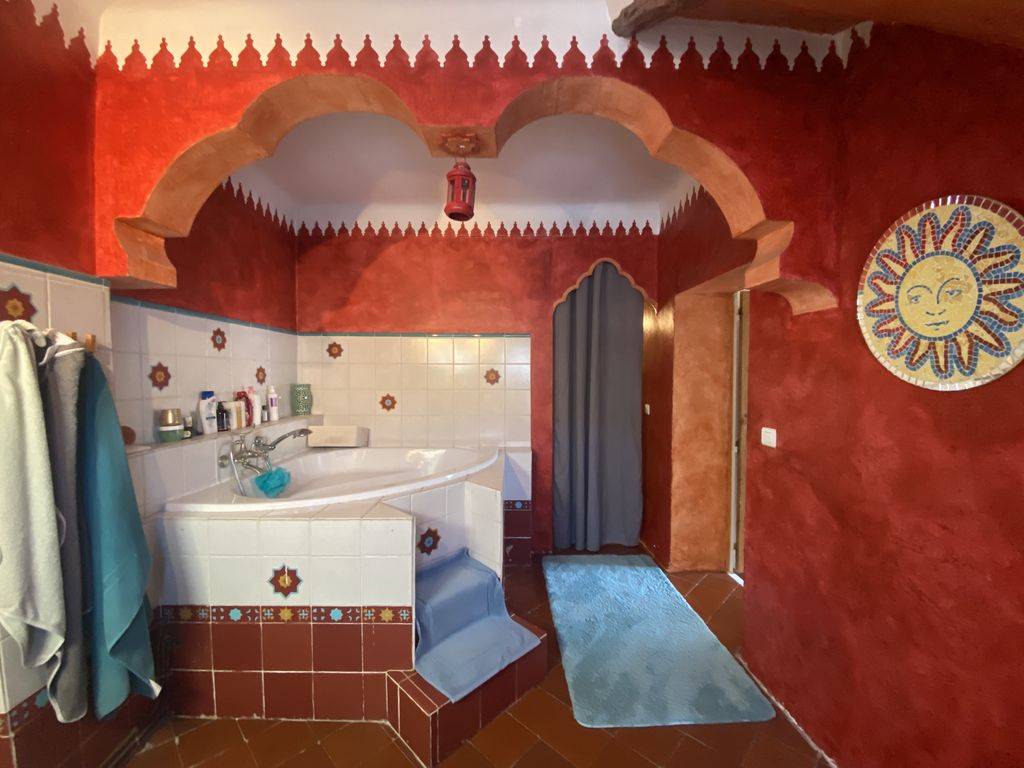 maison à vendre saint chamas 3 chambres sdb sde 2 wc très bon état