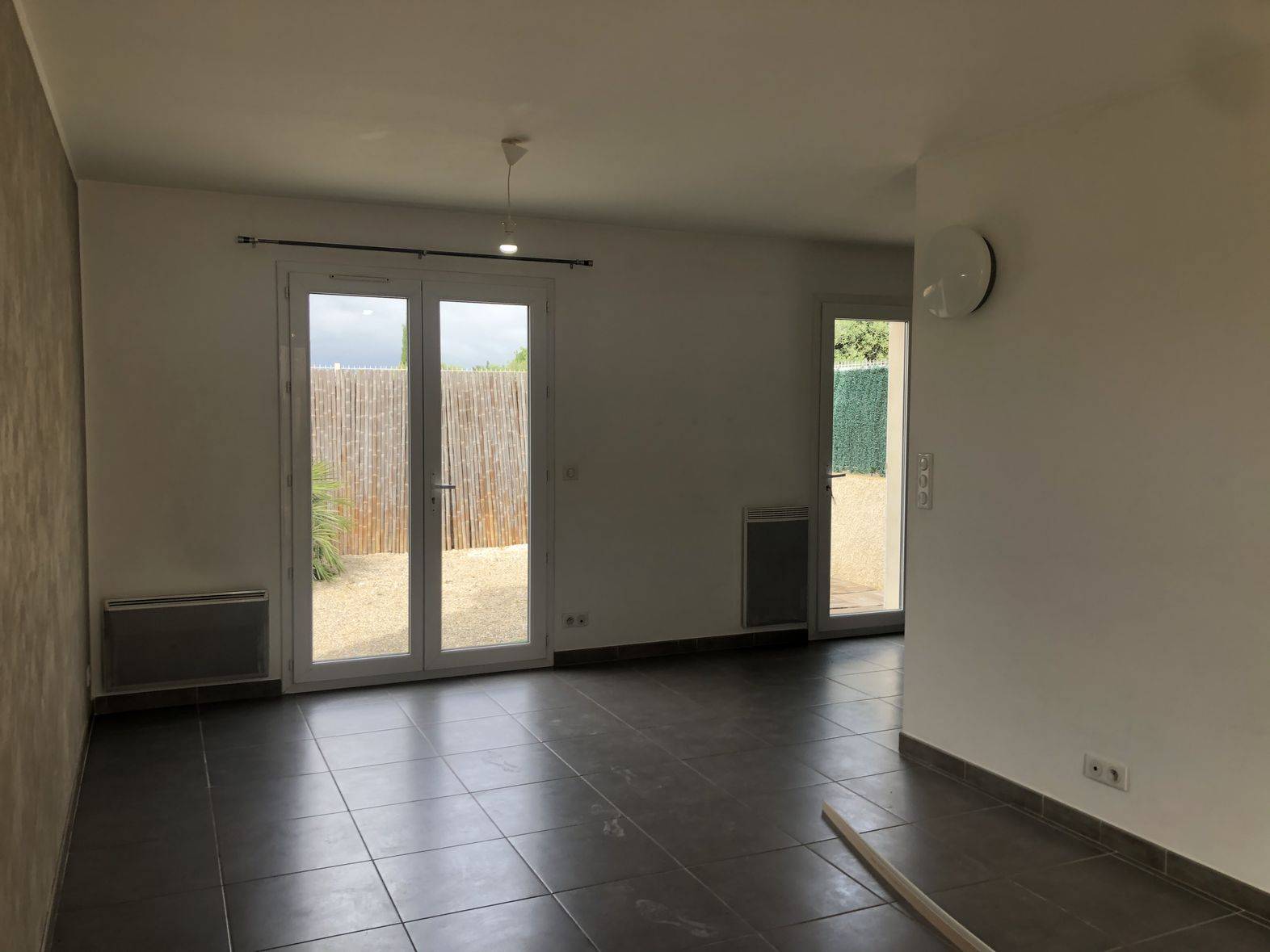 maison T3 à louer la fare les oliviers 13