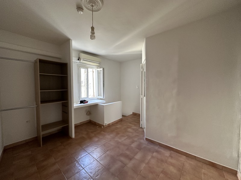 au coeur d'une cours agréable jolie maison de ville à vendre à velaux 1 chambre 