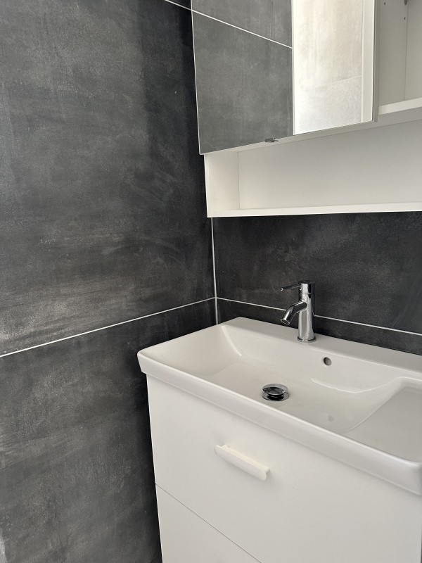 appartement T2 en rez de chaussée à louer à rognac aux brets 13340