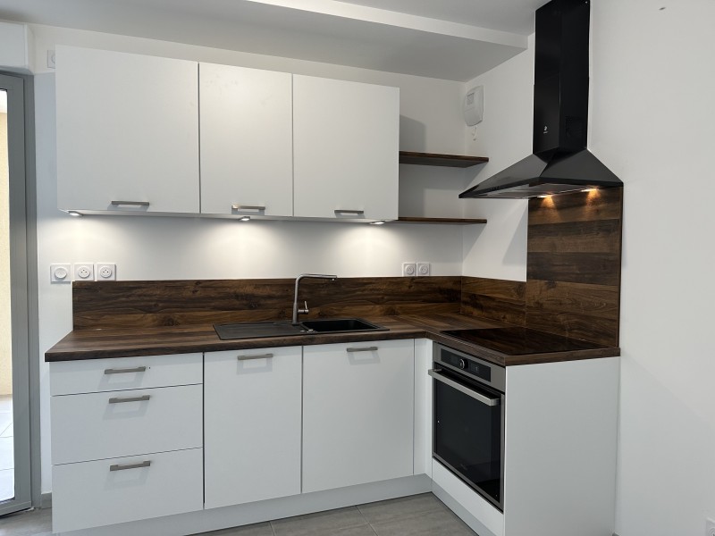 Appartement T2 neuf avec terrasse cuisine équipée