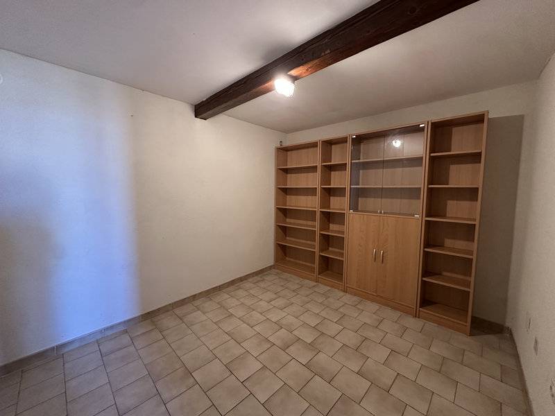 appartement en location Type 2 permier étage coeur de ville de rognac 13340