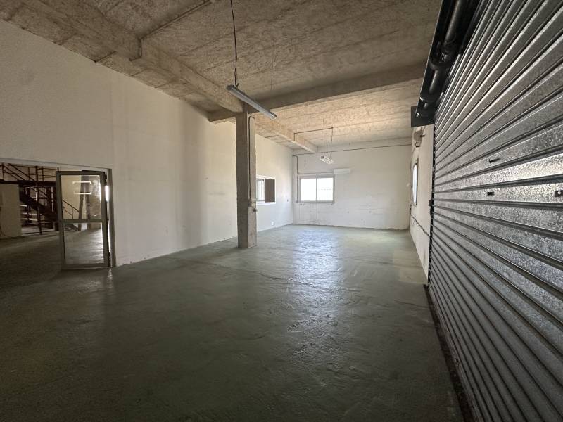 louer un entrepôt climatisé à velaux avec stationnement et fibre