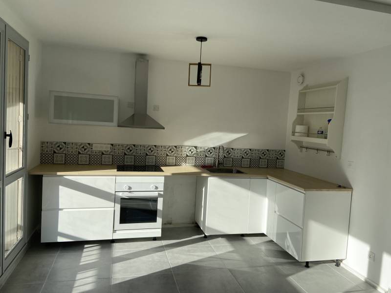 appartement à vendre 1er étage T4 3 chambres aix en provence