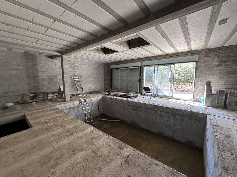 Immeuble mixe à vendre à Velaux dans le Parc d'activités du grand pont