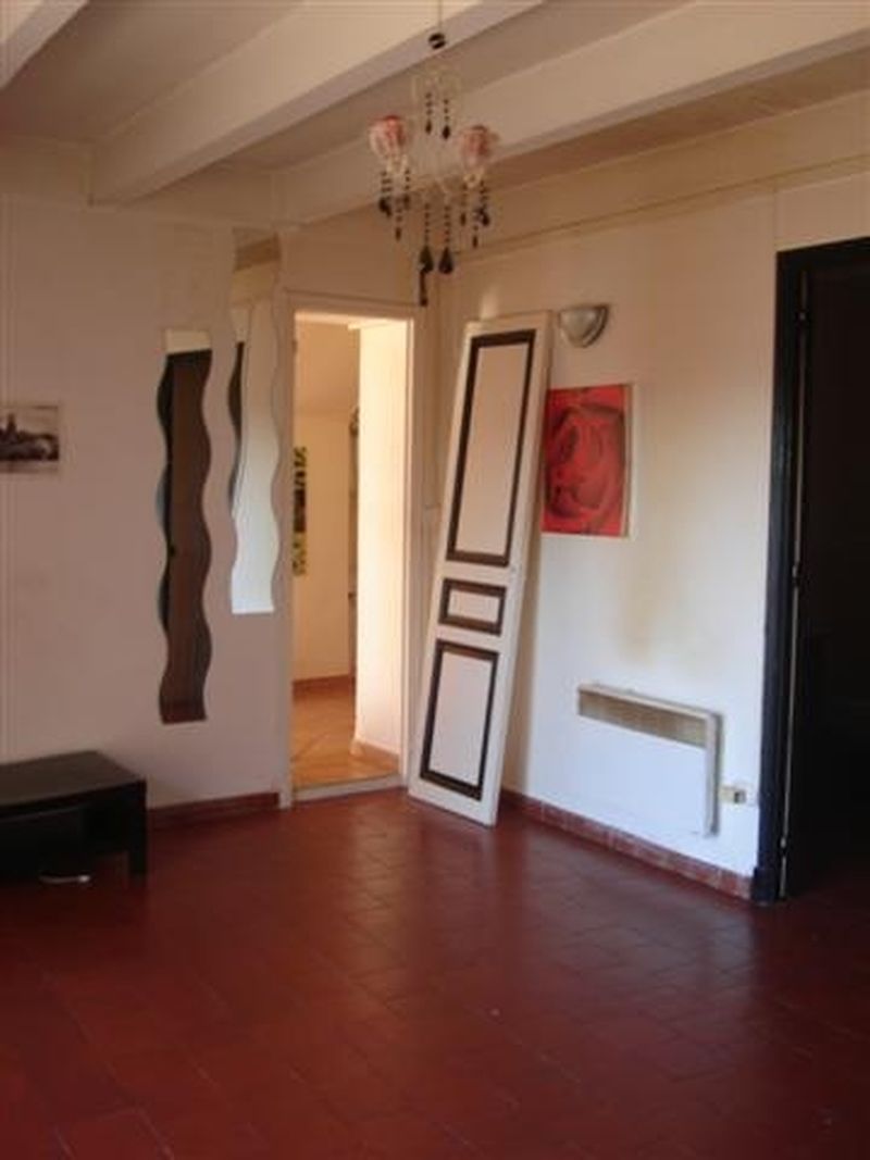 velaux appartement T3 terrasse garage 2 chambres