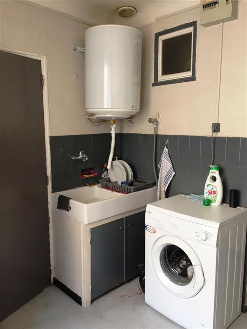 Apartement  velaux  au coeur du village lumineux, à proximité immédiate des commodités