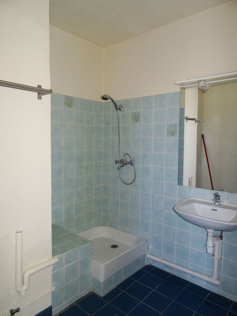 T3 à vendre marignane proche commerces et airbus hélicoptère