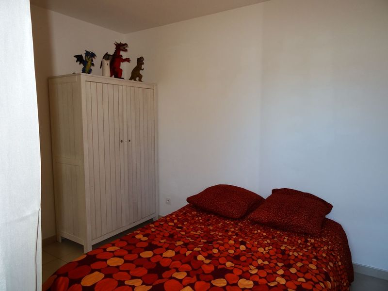 proche base aérienne T3 2 chambres à vendre lançon de provence