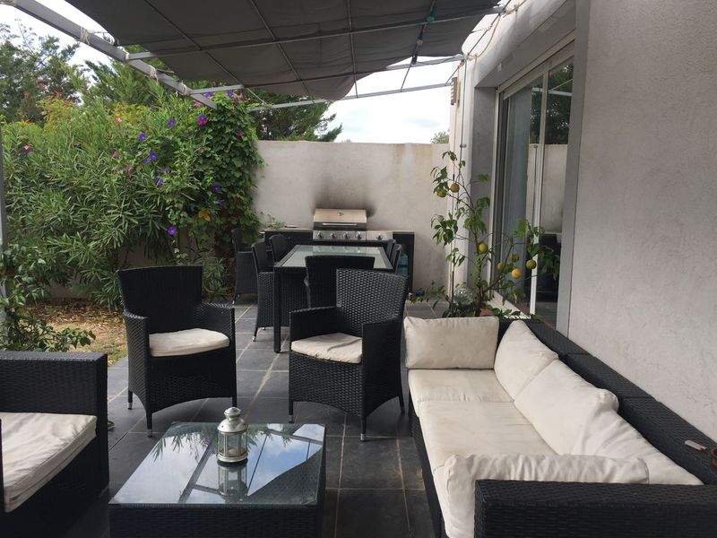 maison avec piscine jardin clos ventabren 3 chambres 1 bureau 13122