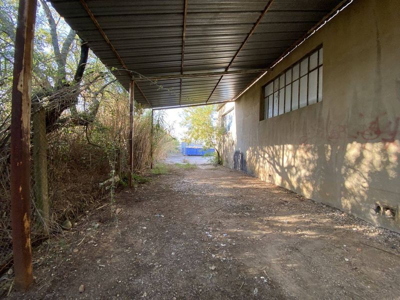 Berre l'étang location d'un atelier entrepôt stockage