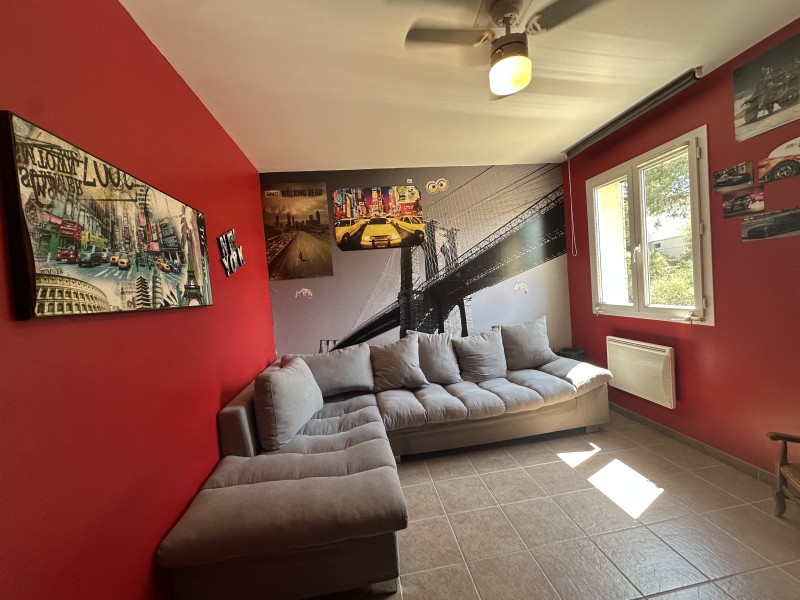 maison T4 récente en vente à salon de provence à deux pas du centre ville