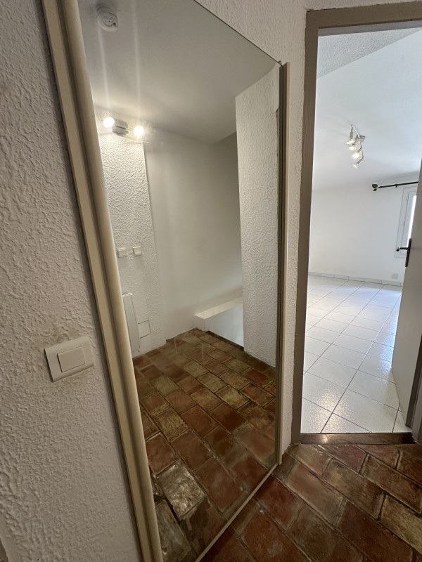 Maison de village au cœur du centre ancien à Velaux