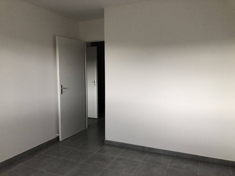 ventabren 13122 appartement T4 3 chambres à vendre