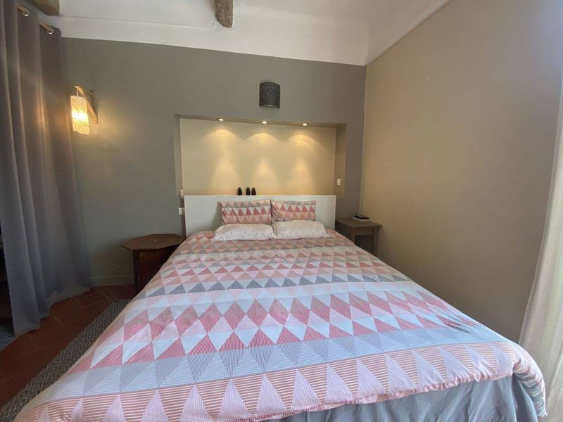 maison de village en vente saint chamas 13250 avec 3 chambres 2 salles de bain 2 wc centre ville