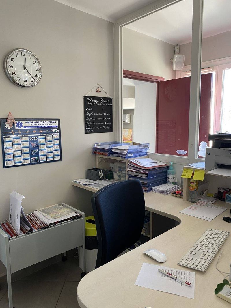 centre medical location bureau climatisé 13880 en location