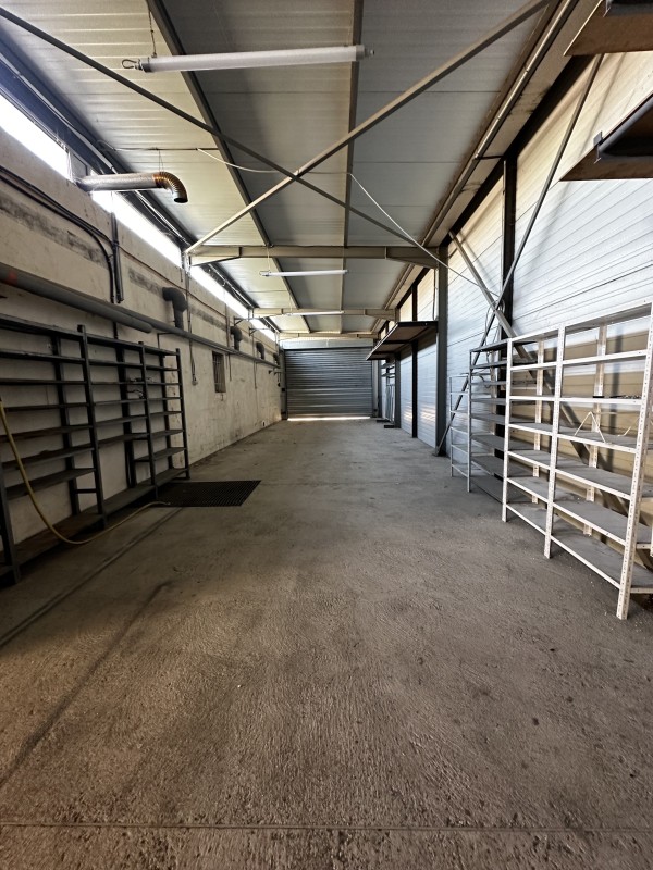 immeuble à vendre zone industrielle de rognac