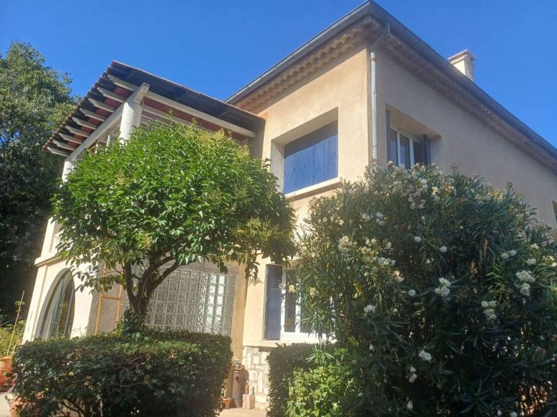 maison T5 4 chambres meublée à louer Aix en provence La torse