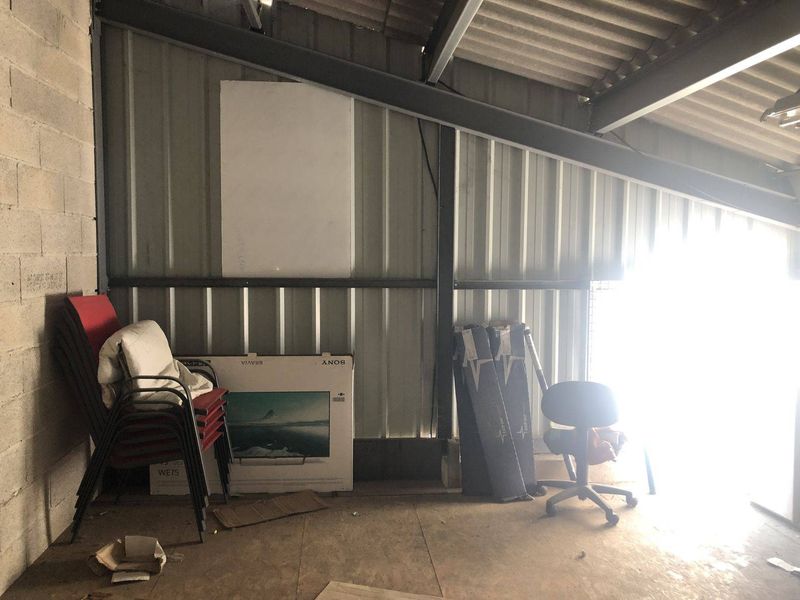 location entrepôt stockage velaux 13880