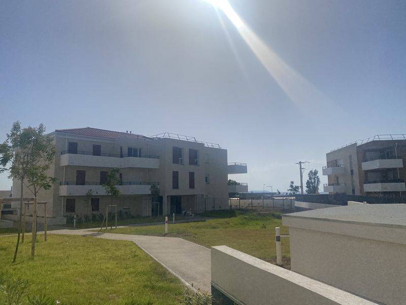 louer un appartement T2 avec terrasse cuisine équipée et parking vitrolles