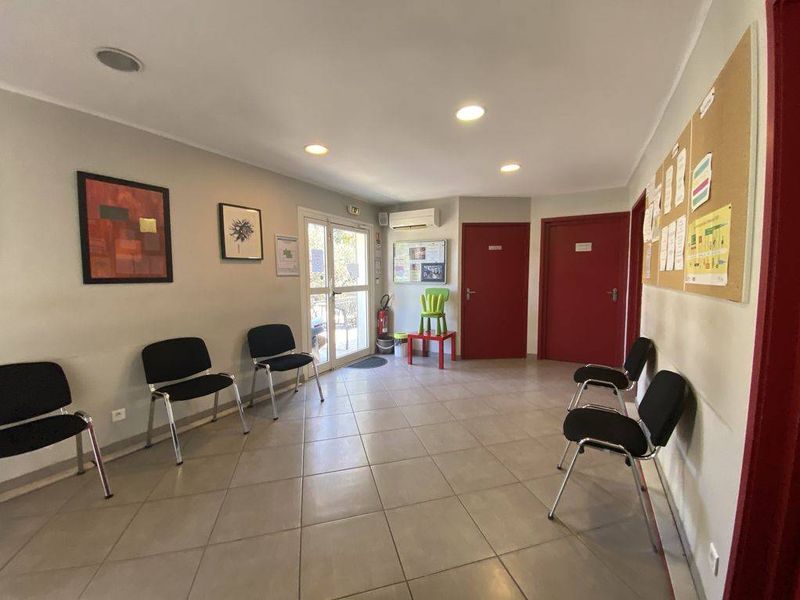 cabinet medical à vendre velaux 13880